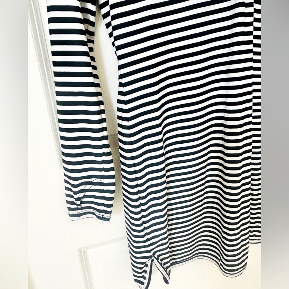 Coolibar White Black Stripe Beach Hooded Cover Up Dress XS  UPF 50+  Vac… - Picture 3 of 7